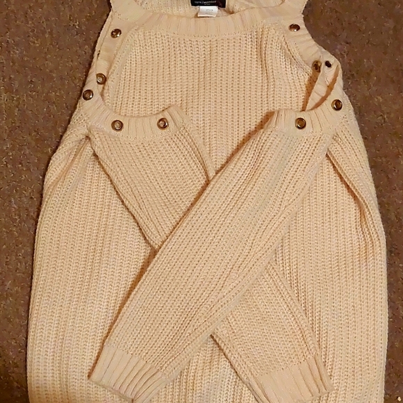 vivid importers of NY Sweaters - Vivid Importers of NY